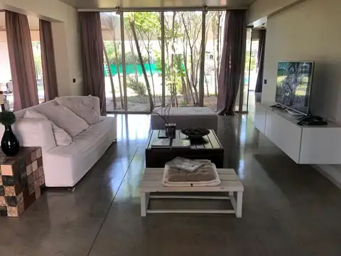 Casa en Alquiler 10 años