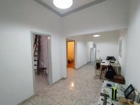 Depto Tipo Casa en Venta con 1 cocheras