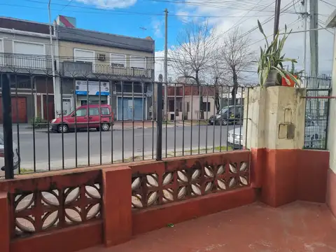 Depto Tipo Casa en Venta de 3 ambientes