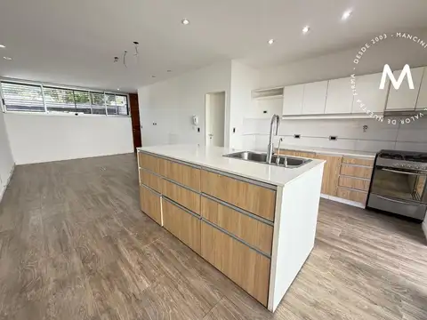 Depto Tipo Casa en Venta en Villa Ballester, USD 139.000