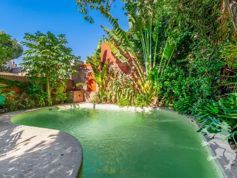 Casa 5 ambientes con 2 baños