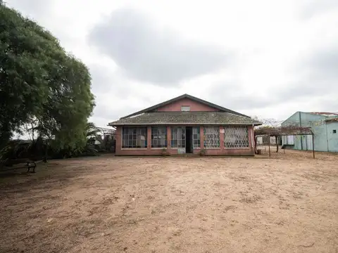 Centro Operativo Logístico con Vivienda - 9ha-