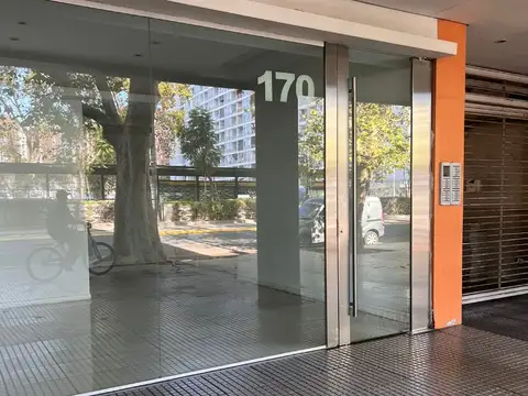 Avenida Almirante Brown 100, Piso 8