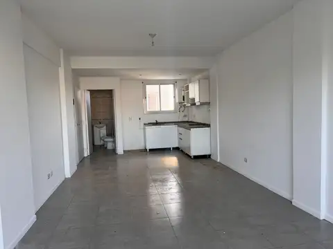 Departamento en Alquiler en Boca, $ 550.000