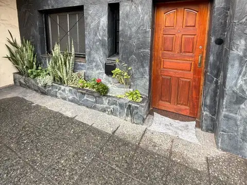 CASA PH 3 AMBIENTES CON PATIO