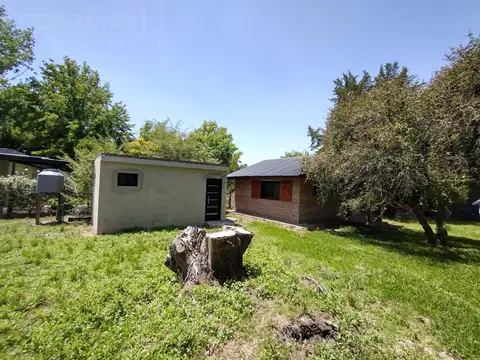 Casa 3 ambientes con 2 baños