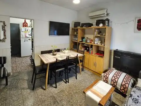 Casa en Venta con 6 cocheras