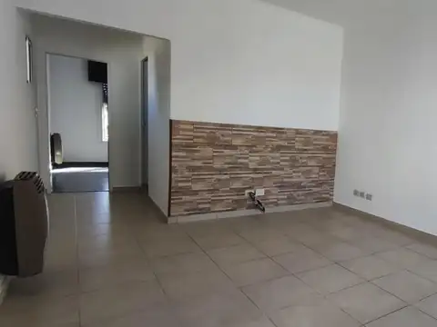 Depto Tipo Casa en Alquiler de 2 ambientes