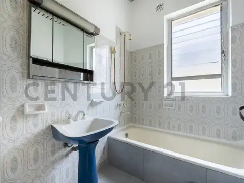 Venta 3 Ambientes con Dependencia y Lavadero