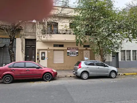 Depto Tipo Casa en Venta 60 años
