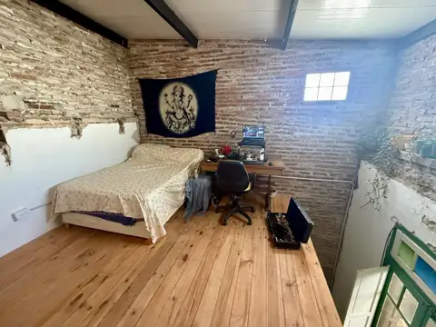 PH con dormitorio en entrepiso 