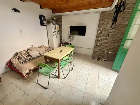 Depto Tipo Casa 4 ambientes con 1 baño