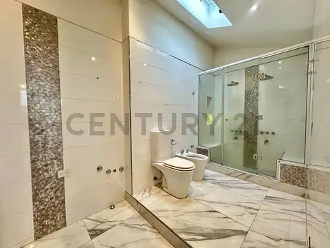 Departamento 2 ambientes con 2 baños