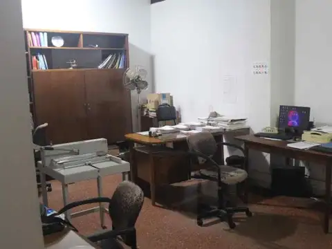 Galpon en Venta en San Nicolás, USD 699.000