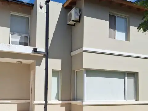 Casa en Venta en Neuquen, Confluencia