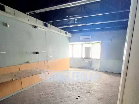 DEPOSITO U OFICINA EN LINIERS PLANTA ALTA  AV RIVADAVIA