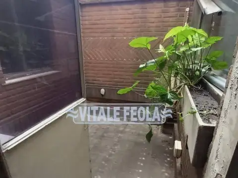 DEPOSITO U OFICINA EN LINIERS PLANTA ALTA  AV RIVADAVIA