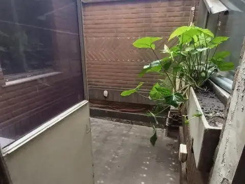 DEPOSITO U OFICINA EN LINIERS PLANTA ALTA  AV RIVADAVIA