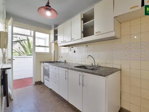 3 AMBIENTES CON BALCON EN LA MEJOR UBICACION