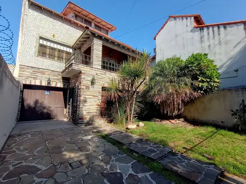 Avenida Agustín Debenedetti 3200