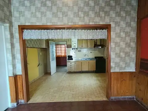 Casa en Alquiler en Capitán Bermudez, $ 600.000