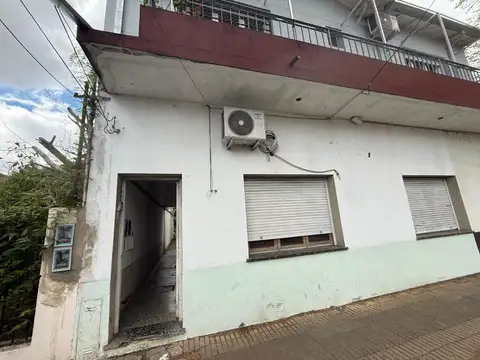 Depto Tipo Casa en Venta en Villa Adelina, USD 68.000