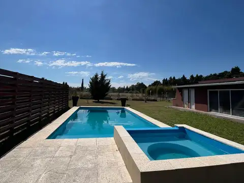 CASA EN ALQUILER - BARRIO MATISSE