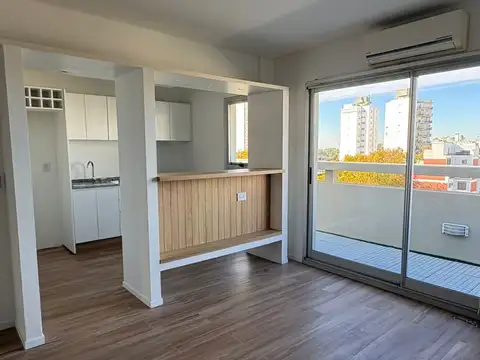 Departamento en Alquiler en Olivos Vias/Maipu, $ 1.150.000
