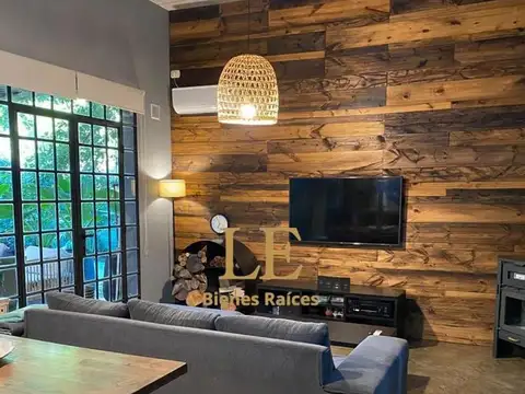 Casa en Venta al Este