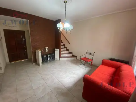 Casa en Venta con 1 cochera