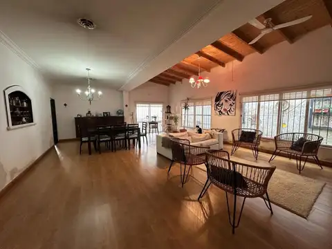 14 De Julio e/ Sarmiento y San Martin