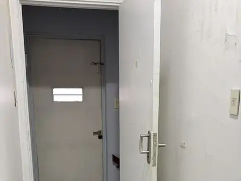 Oficina en Alquiler 50 años