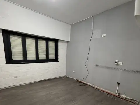 PERON, JUAN D. PTE 3000, Piso 1