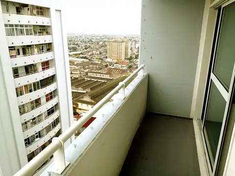 DEPARTAMENTO DE 2 AMBIENTES EN TORRES PUEYRREDÓN – PISO 24 UBICACIÓN: RUCCI 250, PISO 24, AVELLANEDA