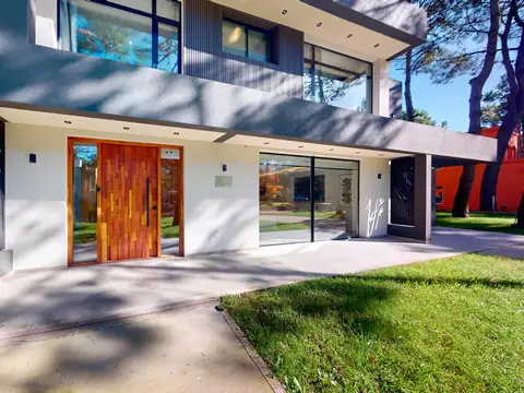 Casa en Venta en Pinamar, USD 980.000