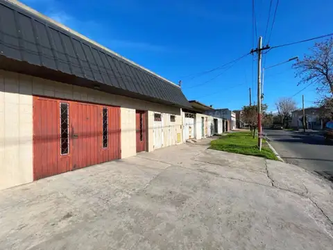 VENTA CASA 3AMB.COCHERA.PATIO.TERRAZA 150M2