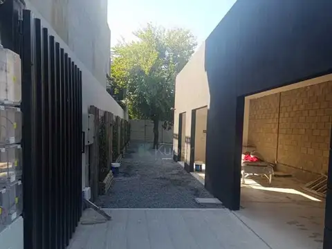 Local comercial en alquiler sobre Av. Caamaño.Pilar, G.B.A. Zona Norte, Argentina