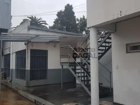 Terreno en Venta 120  mts Fondo