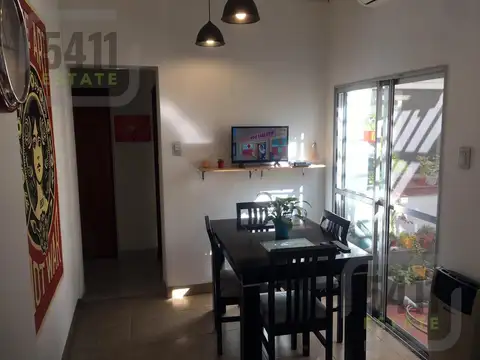 Depto Tipo Casa 3 ambientes con 2 baños
