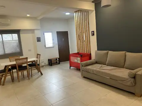 Depto Tipo Casa en Venta en Banfield, USD 99.000
