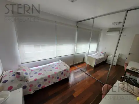 Departamento en Alquiler con 2 cocheras