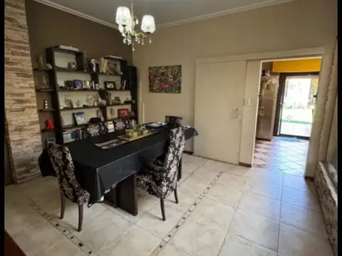 Venta Casa 5 ambientes en Lanús