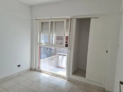 Departamento en Venta en Ramos Mejia Sur, USD 59.000