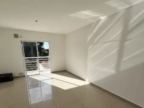 Tucumàn 2600 , Piso 3