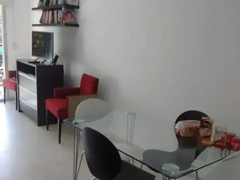 Departamento en Alquiler con 1 cochera