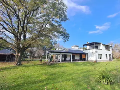 Casa en Alquiler Temporal de 6 amb en Los Cerrillos Country Club, Manzanares