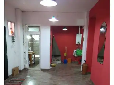 Depto Tipo Casa 3 ambientes con 2 baños