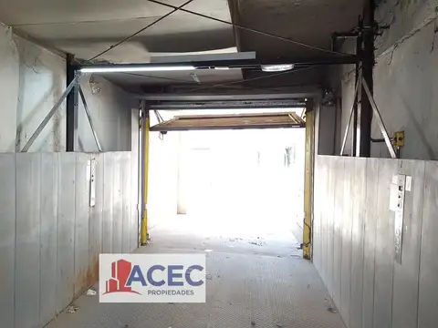 Venta - Cochera - Barrio Lourdes