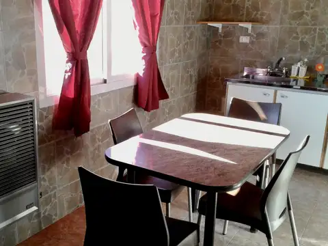 Departamento en Alquiler en Dina Huapi, $ 700.000