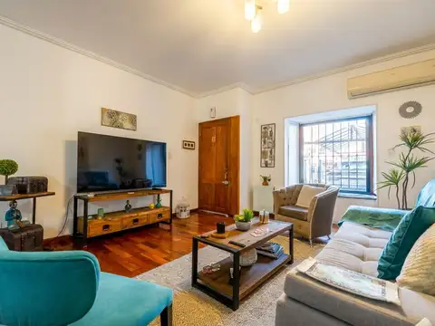 Depto Tipo Casa en Venta de 4 ambientes